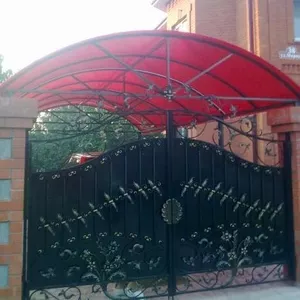 Прозрачная кровля, поликарбонат.