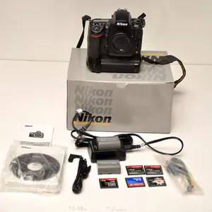 Nikon D700 Digital camera