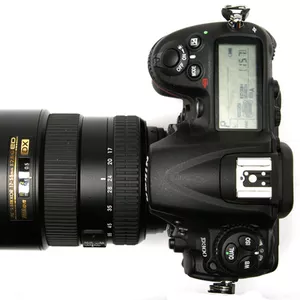 Продажа Nikon D Цифровые камеры .Nikon D90...Nikon D700...Nikon D3