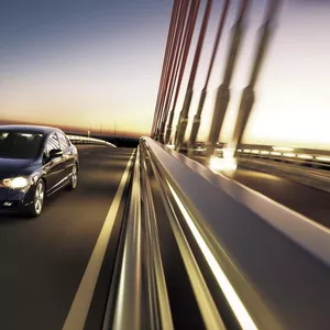 Продам бампер передний  на Honda civic 4d 