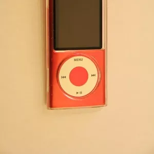 iPod Nano 5g 8gb(б/у) PINK +чехол +usb