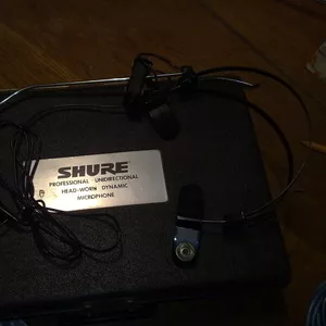 Вокальный микрофон Shure