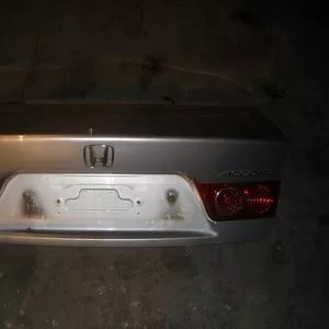 Продам крышка багажника, Honda Accord 2005.доставка по всей Украине