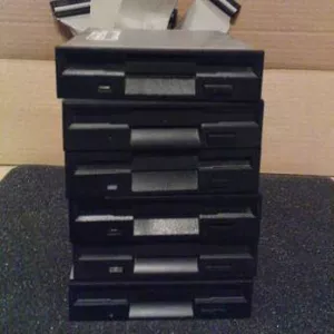 Продам floppy дисководы с шлейфом