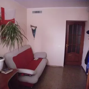 Продаю 4-х комнатную квартиру (82 кв.м)