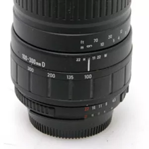 Sigma UC 100-300mm 1:4.5-6.7 Nikon автофокус