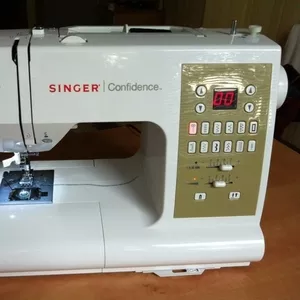 Продам БУ Швейную машинку Singer Confidence 7469