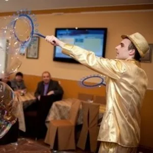 Здесь самое крутое шоу мыльных пузырей в Киеве!
