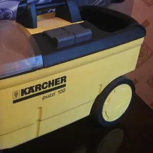 Моющий пылесос-химчистка с аквафильтром  «Karcher Puzzi 100»(Италия) 