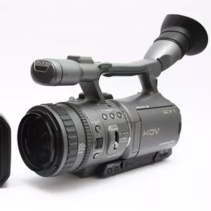 Видеокамера Sony HDR-FX7E