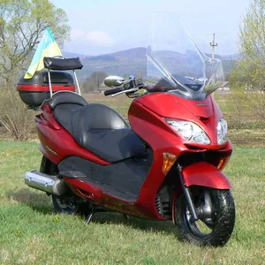 Макси-скутер Honda Forza 