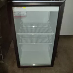 Продам Холодильный шкаф Inter б/у