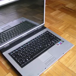Предлагаю ноутбук на запчасти от ноутбука Samsung NP-P55
