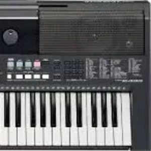 Продам новый.Синтезатор YAMAHA PSR-E433 + блок питания (PA-5D).с докум