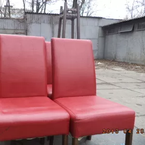 Кресла красные б/у