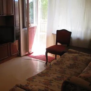 Продам квартиру Феодосия центр