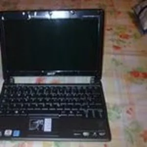 Продам нерабочий ноутбук Acer Aspire one zg8 на запчасти