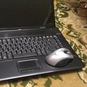 Нерабочий ноутбук  HP Compaq 615 на запчасти.