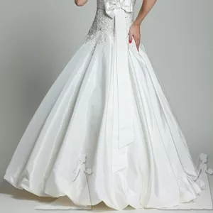 В прокате свадебные платья для прекраснейших невест