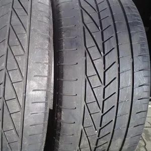 Продам пару шин б/у лето R17 235/45  Goodyear