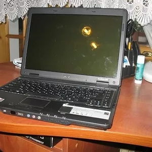 Продаю нерабочий ноутбук  Acer TravelMate 4520.