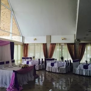Оформление банкетного зала для свадьбы