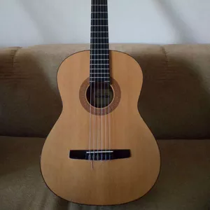 Продам Б/У классическую гитару Hohner HC-06 (Киев)
