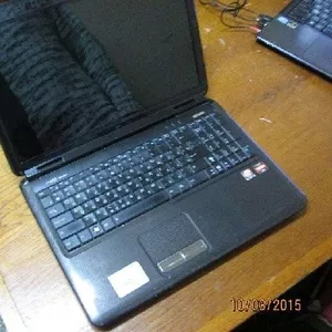 Нерабочий  ноутбук Asus X5DAF на запчасти .