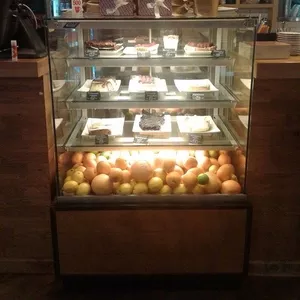 Продам кондитерскую витрину бу C-09 PN-w COLD для кафе