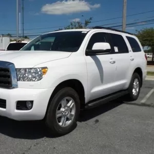 Внедорожник Toyota Sequoia 2014