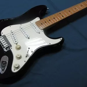 Fender Stratocaster American Standard,  made in U.S.A.1981год