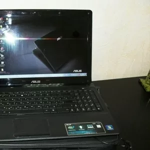 Игровой ноутбук Asus X52N легкий ,  мобильный.