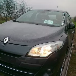 Renault Megane III капот бампер дверь фара крило
