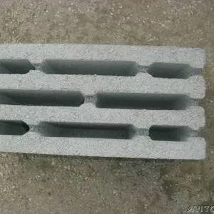 Шлакоблок пустотелый