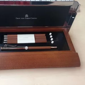 Набор карандашей Graf von Faber-Castell на подарок