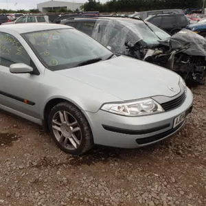 Renault Laguna II капот бампер дверь скло 