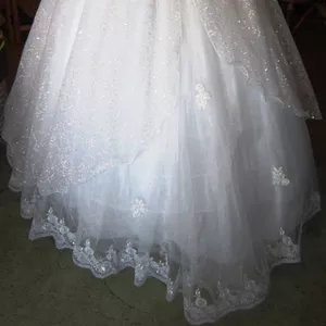  Новое шикарное свадебное платье 