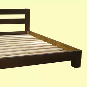 Новые двуспальные деревянные кровати