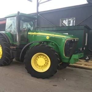 Трактор John Deere 8520