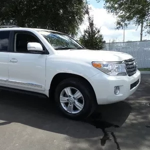 2013 Toyota Land Cruiser, 