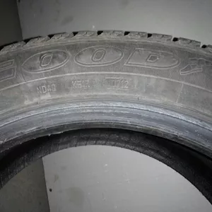 R17 Goodyear