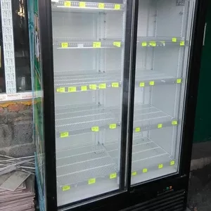 Холодильный шкаф
