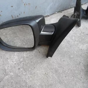 Зеркало элект. левое Renault Clio 3 05-12 7701071872