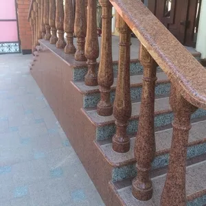 Гранітна плитка,  бруківка,  підвіконня,  сходи,  балясини від виробника!