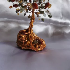 Дерево декоративное с натуральных камней,  коричневая яшма,  змеевик;  