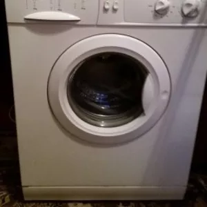 Срочно продам стиральную машину Indesit WG 622 TP