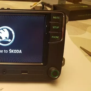 Магнитола ŠKODA RCD-330 РУСИФИЦИРОВАНА оригинал с зеленой подсветкой