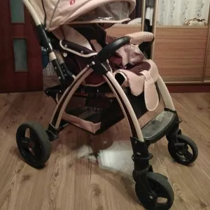 Продам в  отличном состоянии коляску Baciuzzi B20 beige