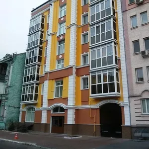 Элитный бутиковый 7-ми этажный жилой дом на 6 квартир в Киеве.