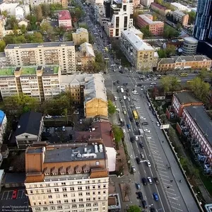 Земельный участок в центре Киева,  по ул. Жилянской. 